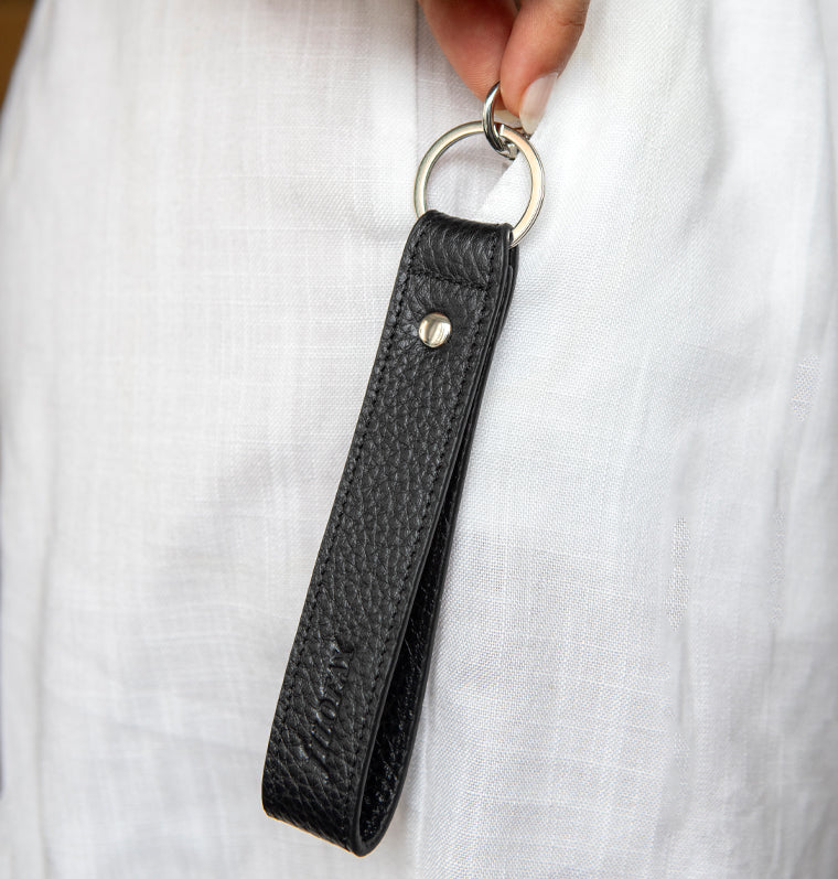 Norfolk Black Keyring 828615